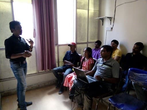 English Engine English Engine photo 2